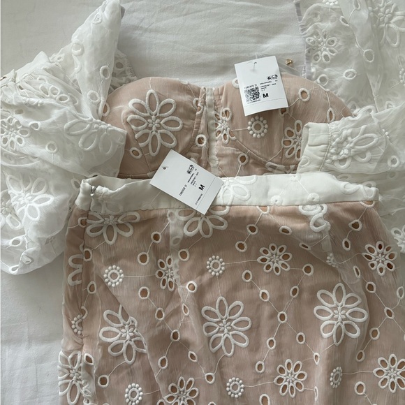 Floral Eyelet Top and Skirt Set - Picture 6 of 7